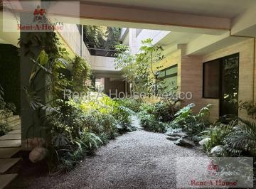 Casa · 695m² · 3 Recámaras · 4 Estacionamientos · Casa en Venta en Naucalpan de Juarez, Lomas de Tecamachalco Am. 27 - 117