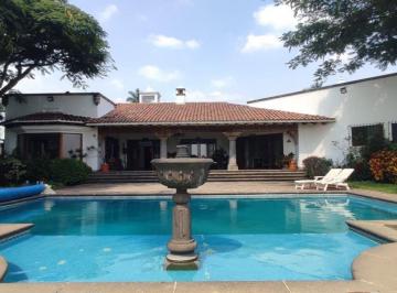 Casa · 600m² · 4 Recámaras · 4 Estacionamientos · Casa en Venta Cuernavaca Morelos