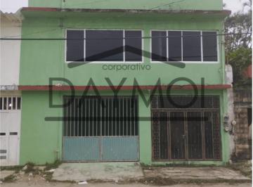 Casa de 5 habitaciones, Coatzacoalcos · Casa en Tajín 311, Nueva Imagen, 96536 Coatzacoalcos, Ver.