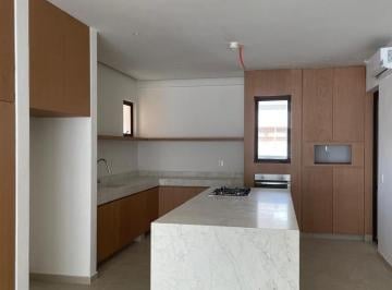 Casa · 225m² · 2 Estacionamientos · Casa en Venta, 3 Recámaras, Alberca, Vía Cumbres, Av Huyacán Cancún