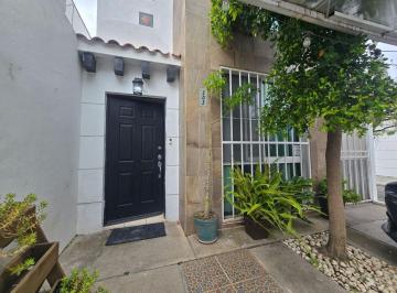 Casa de 3 habitaciones, Tlajomulco de Zúñiga · Casa en Renta | Banús Residencial – Coto 1 $7,500 Mensuales