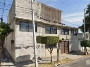 Casa de 3 habitaciones, Gustavo A. Madero · Casa en San Juan de Aragón, Gustavo A. Madero, Cdmx