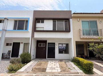 Casa en condominio de 3 habitaciones, Zapopan · Estupenda Casa Dentro de Coto Savia Tulipan