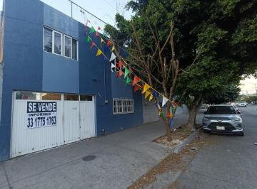 Casa de 4 habitaciones, Guadalajara · Casa en Venta en Circunvalacion Oblatos Guadalajara Jalisco