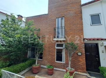 Casa · 186m² · 3 Recámaras · 3 Estacionamientos · Casa a La Venta, Lomas Quebradas, Magdalena Contreras, Cdmx