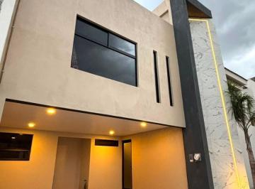 Casa de 3 habitaciones, San Pedro Cholula · Estrena Casa en Residencial Arboreto Zona Cholula