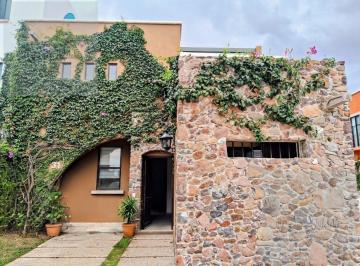 Casa en condominio · 95m² · 2 Recámaras · 2 Estacionamientos · Casa en Condominio - Fraccionamiento Tierradentro