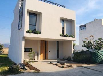 Casa en condominio de 3 habitaciones, Tlajomulco de Zúñiga · Casa en Venta en Atmósfera Habitat, en Bosques de Santa Anita
