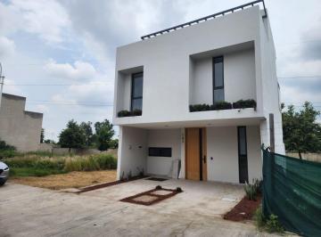 Casa en condominio de 3 habitaciones, Tlajomulco de Zúñiga · Casa en Venta en Atmósfera Habitat, en Bosques de Santa Anita