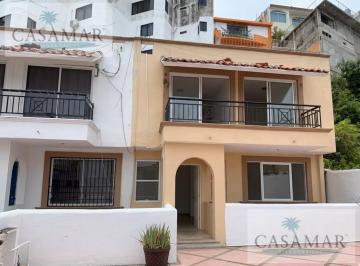 Casa en condominio · 146m² · 3 Recámaras · 1 Estacionamiento · Casa en Condominio en Fraccionamiento Hornos Insurgentes