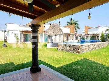 Casa · 194m² · 2 Recámaras · Casa en Venta en Morelos, Oaxtepec Centro