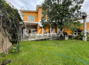 Casa · 435m² · 3 Recámaras · 4 Estacionamientos · Casa en Venta en Morelos, Oaxtepec