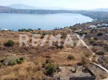Terreno / Lote · 910m² · Terreno de Oportunidad en Venta en Morelos, Tequesquitengo