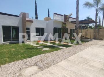 Casa · 150m² · 2 Recámaras · 2 Estacionamientos · Casa en Venta en Morelos, Otilio Montaño, Cuautla