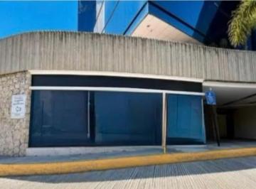 Edificio · 370m² · Edificio Comercial en Venta en Centro Comercial Plaza Kristal.