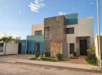 Casa · 450m² · 3 Recámaras · 2 Estacionamientos · Casa en Venta en Conkal, Conkal Yucatán