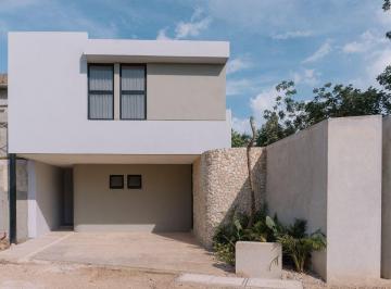 Casa · 177m² · 3 Recámaras · 2 Estacionamientos · Casa en Venta en Privada Rosamora en Conkal, Conkal Yucatán