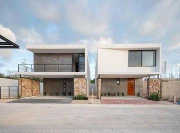 Casa · 178m² · 3 Recámaras · 2 Estacionamientos · Casa en Conkal