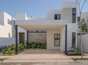 Casa · 253m² · 3 Recámaras · 2 Estacionamientos · Casa en Pueblo Conkal