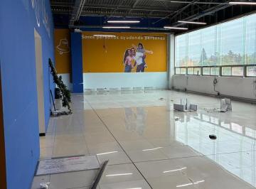 Local comercial · 150m² · Local en Renta, Ideal Para Oficinas, Call Center, Gym.