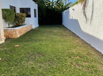 Casa · 700m² · 2 Recámaras · 4 Estacionamientos · Casa en Venta Una Sola Planta | San Antonio Cinta en Venta |