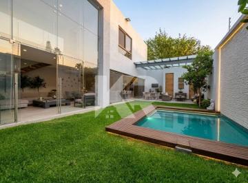 Casa de 3 habitaciones, Cuernavaca · Residencia en Venta y Renta en Zona Dorada, Cuernavaca. Venta Sin Muebles: $9,500.000 Mxn.