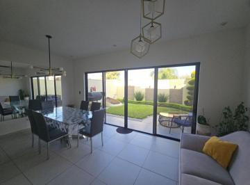 Casa de 3 habitaciones, García · Casa en Renta Amueblada | Porto Cumbres