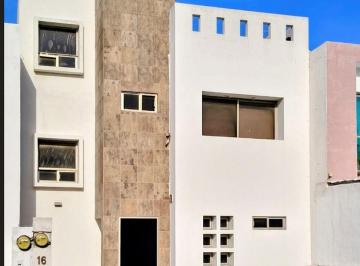 d78c943112a7d45af583e44d88c21bd67c9465760058d0d3c1c096fe0ec2564f · Casa en Venta en Veracruz de 3 Niveles Residencial Puerto Condesa