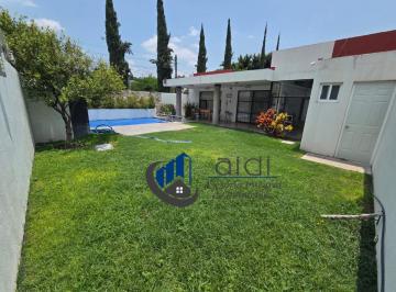 Casa en condominio de 3 habitaciones, Celaya · Bonita Casa en Renta con Alberca en Praderas de La Hacienda
