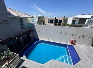 Casa de 4 habitaciones, Alvarado · Venta/renta de Residencia con Alberca en Playas del Conchal, Alvarado, Ver