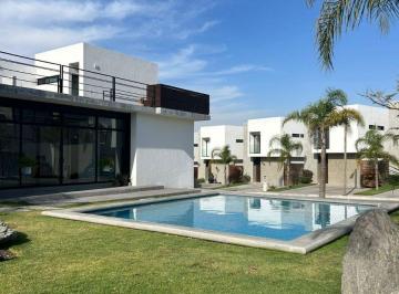 Casa en condominio de 2 habitaciones, Querétaro · Departamento en Renta en Mikita Town, San Isidro Juriquilla, Qurétaro - A. E