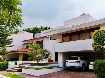 395f508323f812d7ec6e63f5abaea5e2990a317dcfa04e1cebc4c25fb1a688e6 · Casa en Renta Amueblada o Venta | Atlas Colomos 3000 |lomas del Bosque