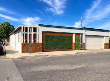 Casa de 3 habitaciones, Mexicali · Se Vende Casa en Fracc. Villa del Roble