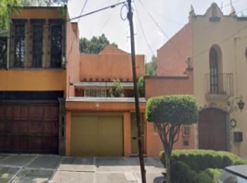 Casa de 4 habitaciones, Coyoacán · Inversion Segura Para Familias E Inversionistas en Coyoacan Colonia del Carmen