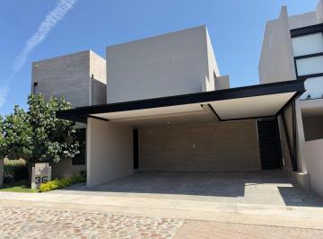 Casa en condominio de 4 habitaciones, Querétaro · Preciosa en Lomas del Campanrio Norte