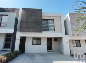 Casa · 124m² · 3 Recámaras · 2 Estacionamientos · Renta Casa Equipada en Toscana Residencial, Dominio Cumbres