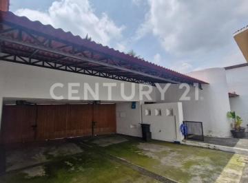 Casa · 369m² · 4 Recámaras · 4 Estacionamientos · Casa en Renta en Lomas Anáhuac, Huixquilucan, Edo. de Mexico
