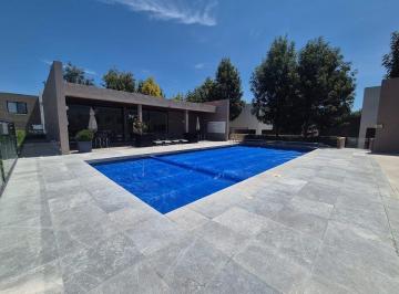 d8b8d1f8e4aad009a96dc74d9f718cc6f9b9e09f6fbad22da59d624471b5b69f · Renta de Departamento con Terraza Amplia en Inspira Zibata.