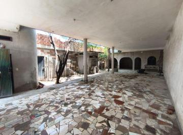 Departamento de 4 habitaciones, Celaya · Rento Departamento con Cochera Techada Para 6 Autos