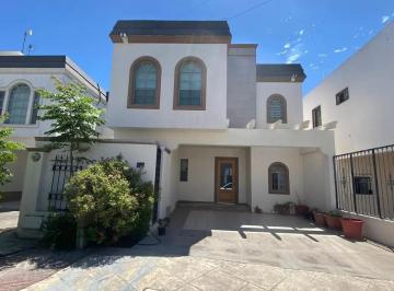 1 · Casa en Renta en El Rosario