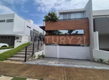 Casa en condominio · 478m² · 3 Recámaras · 5 Estacionamientos · Casa en Venta Los Olivos Residencial