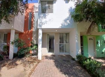 Casa en condominio · 81m² · 2 Recámaras · 1 Estacionamiento · Casa en Venta en Loreto II, San Pedro Tlaquepaque