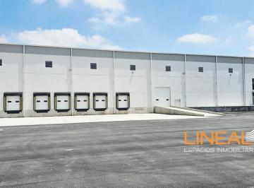 Nave industrial · 15426m² · 72 Estacionamientos · Nave en Renta en Escobedo