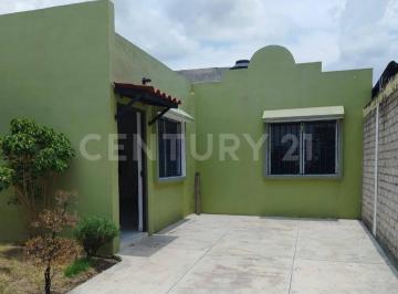 Casa · 85m² · 2 Recámaras · 1 Estacionamiento · Casa en Venta Sobre Av Santa Amalia