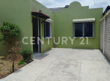 Casa · 86m² · 2 Recámaras · 1 Estacionamiento · Casa en Venta Sobre Av Santa Amalia