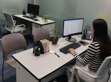 Oficina , Zapopan · Oficina en Av Guadalupe y Periférico Para 2 Personas Amplia, Todo Incluido.