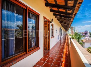 Departamento · 119m² · 2 Recámaras · 1 Estacionamiento · Penthouse en Venta en Marina Vallarta con Vista Al Campo de Golf