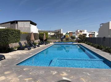 Casa en condominio de 3 habitaciones, Querétaro · Casa en Renta Cumbres de Juriquilla