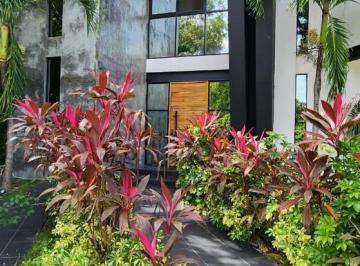 Casa · 439m² · 5 Recámaras · 5 Estacionamientos · Residencia de Lujo en Renta – Selvamar, Playa del Carmen