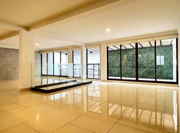 Departamento · 214m² · 3 Recámaras · 2 Estacionamientos · Departamento de 2 Pisos en Narvarte Oriente